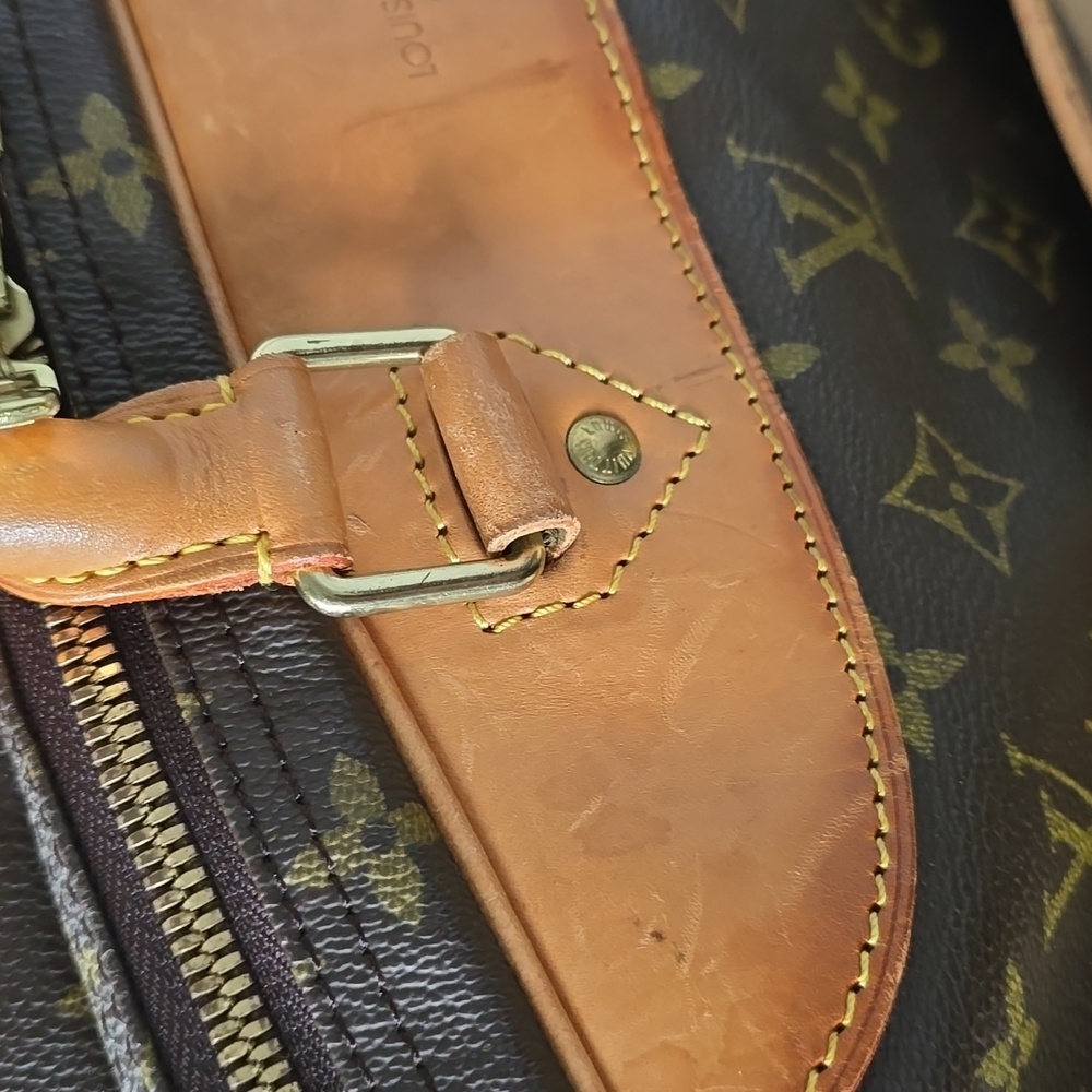 Louis Vuitton Alize 2 pouch travel bag **READ** - Picture 6 of 17